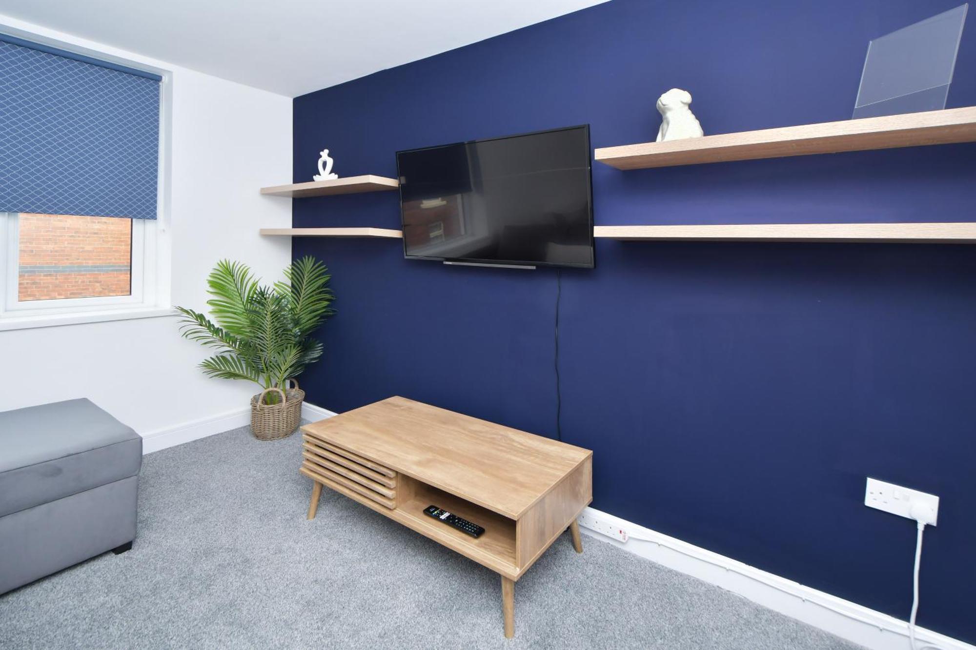 Sapphire Apartments By Yourstays - Luxury 2 Bedroom Apartments In Crewe Exteriör bild