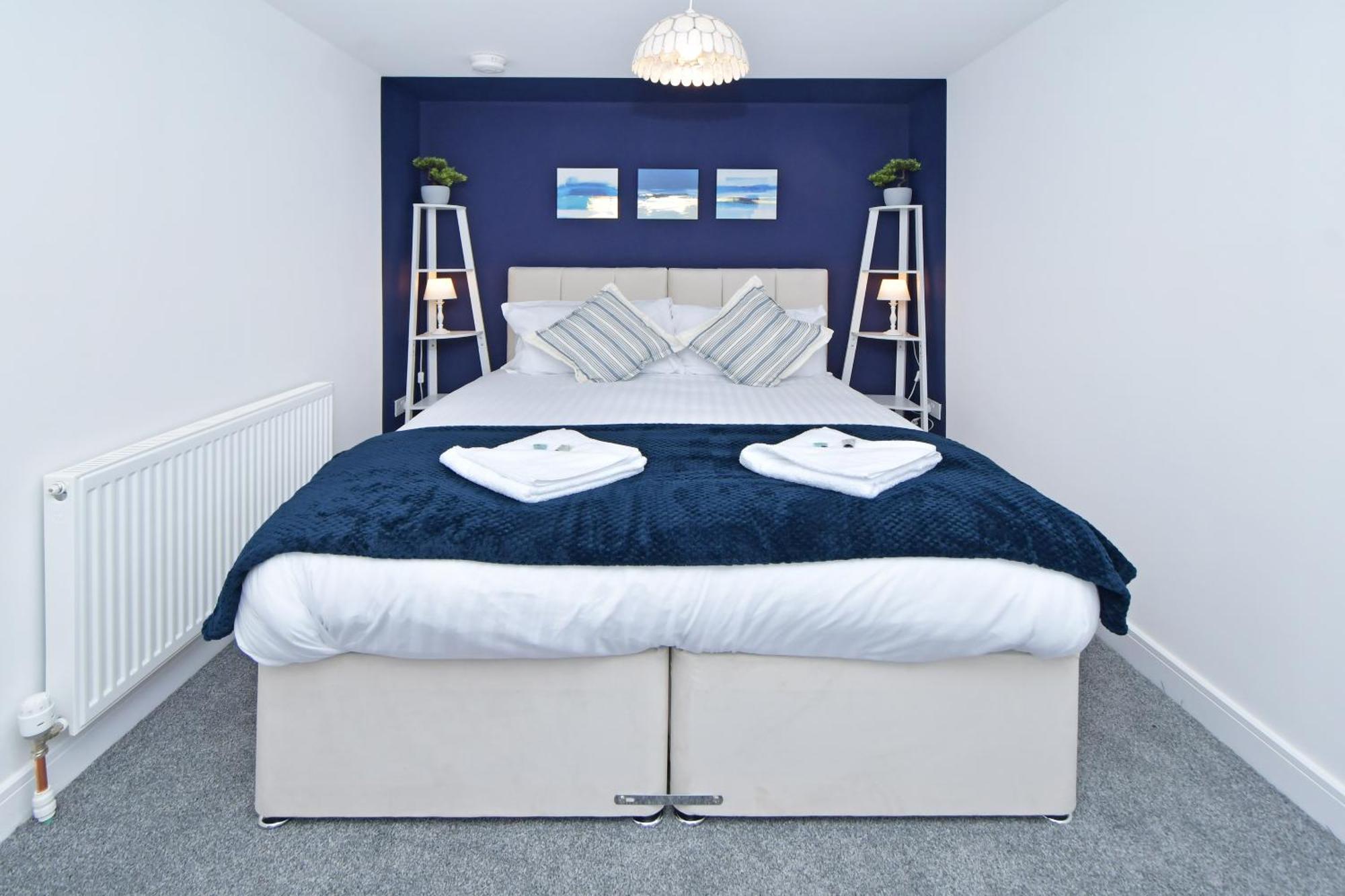 Sapphire Apartments By Yourstays - Luxury 2 Bedroom Apartments In Crewe Exteriör bild